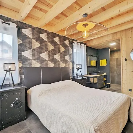 Alpstuga La Fleche 1 - Standing - Jacuzzi Privatif Besse-et-Saint-Anastaise